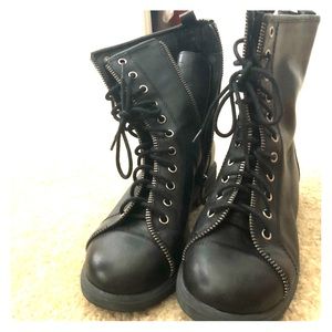 BCBG women’s combat boots